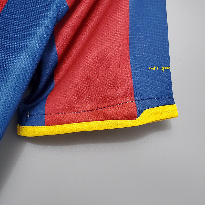 10/11 Retro FC Barcelona home