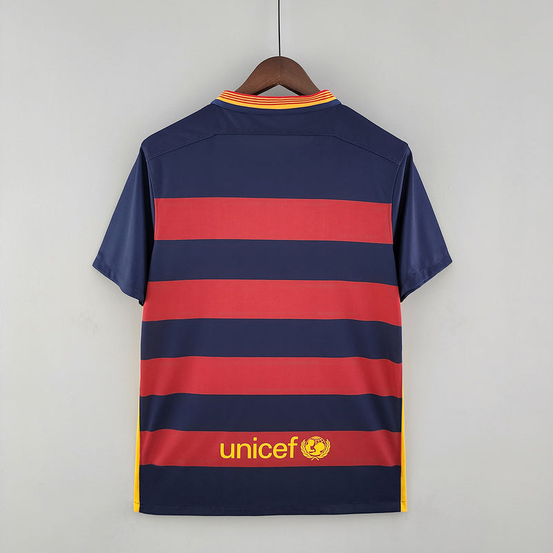 14/15 Retro FC Barcelona home.